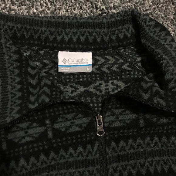 NWOT, Columbia Pull over jacket - Picture 3 of 3